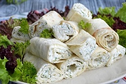 Рулетики с фетаке