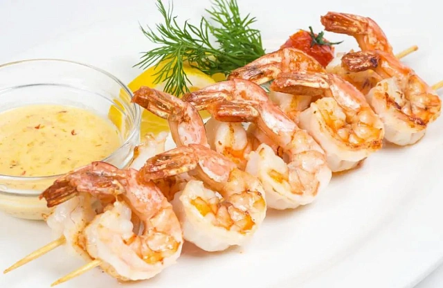 Брошет из тигровых креветок