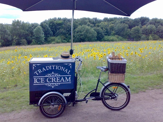 Велосипед с мороженым