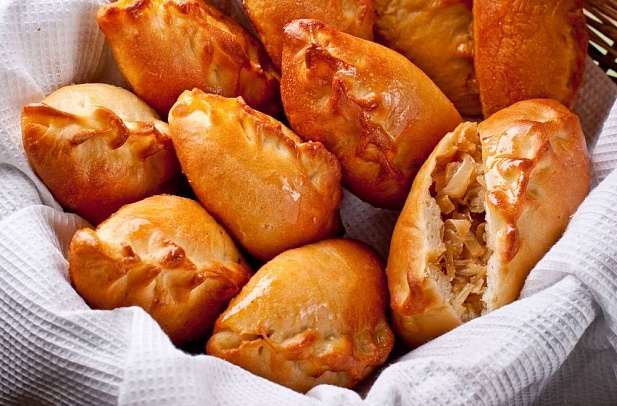 Пирожок с капустой