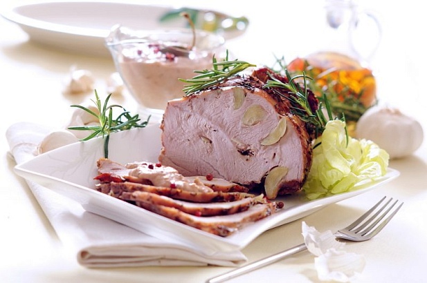 Буженина запеченая