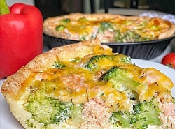 Мини-Киш Лосось с брокколи