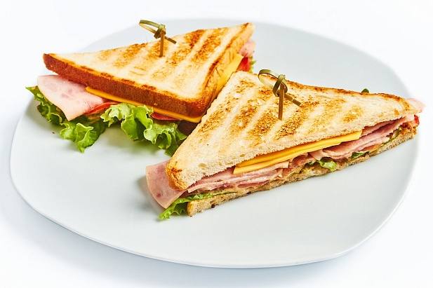 Сэндвич-мини с ветчиной и сыром